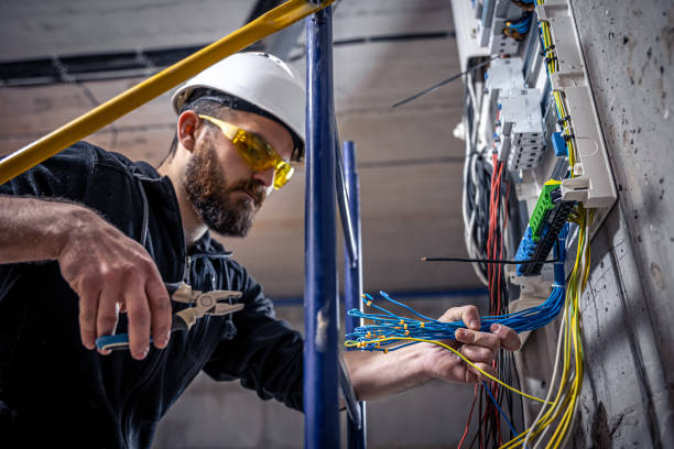 Best Local Electrician Companies  in Chesapeake, OH